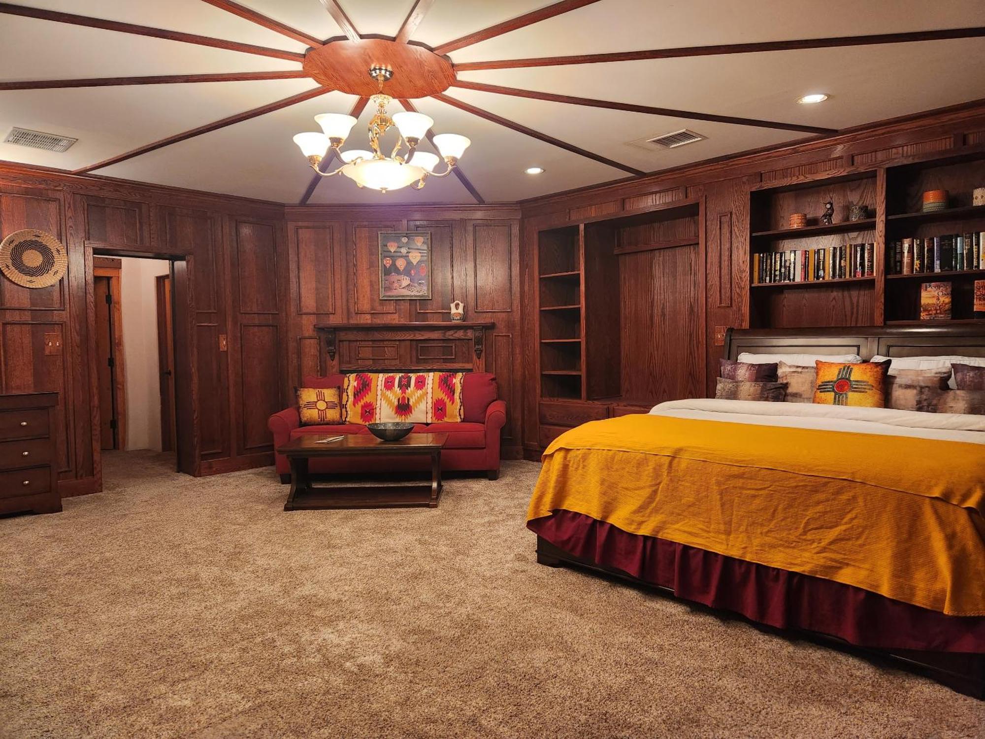 Red Mountain Manor Vineyard And Guesthouse Rio Rancho Chambre photo