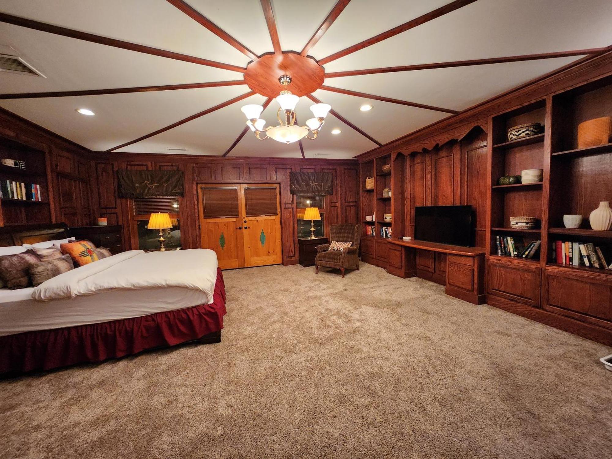 Red Mountain Manor Vineyard And Guesthouse Rio Rancho Extérieur photo